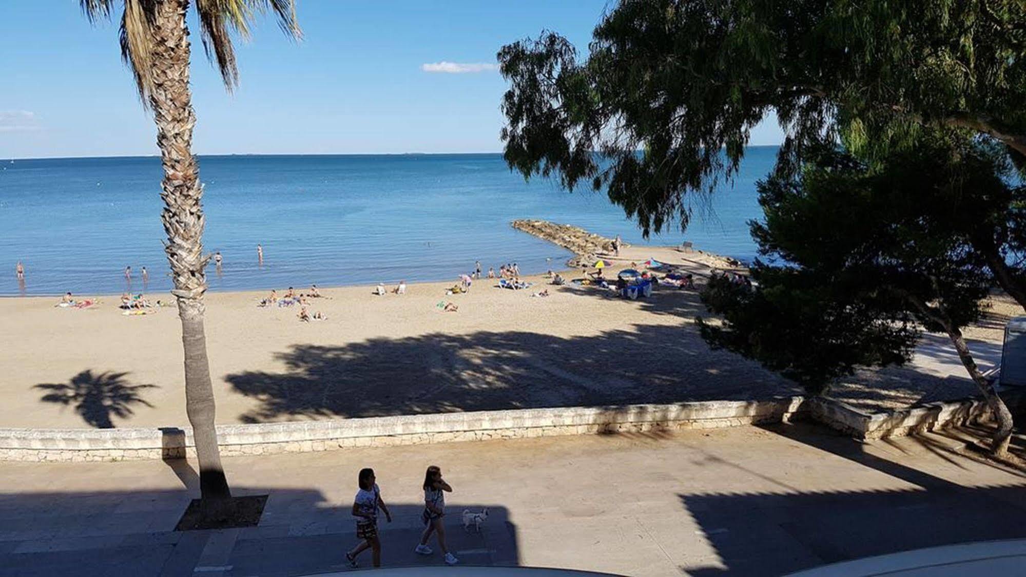 Hotel del Port Sant Carles de la Ràpita Exterior foto